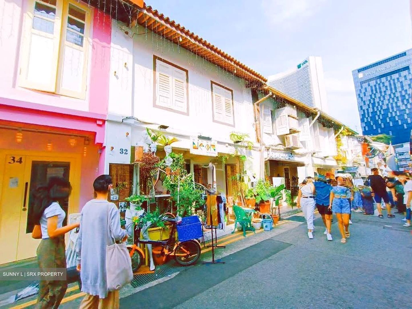 Arab Street (D7), Retail #567533911